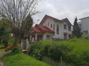 Villa batu malang